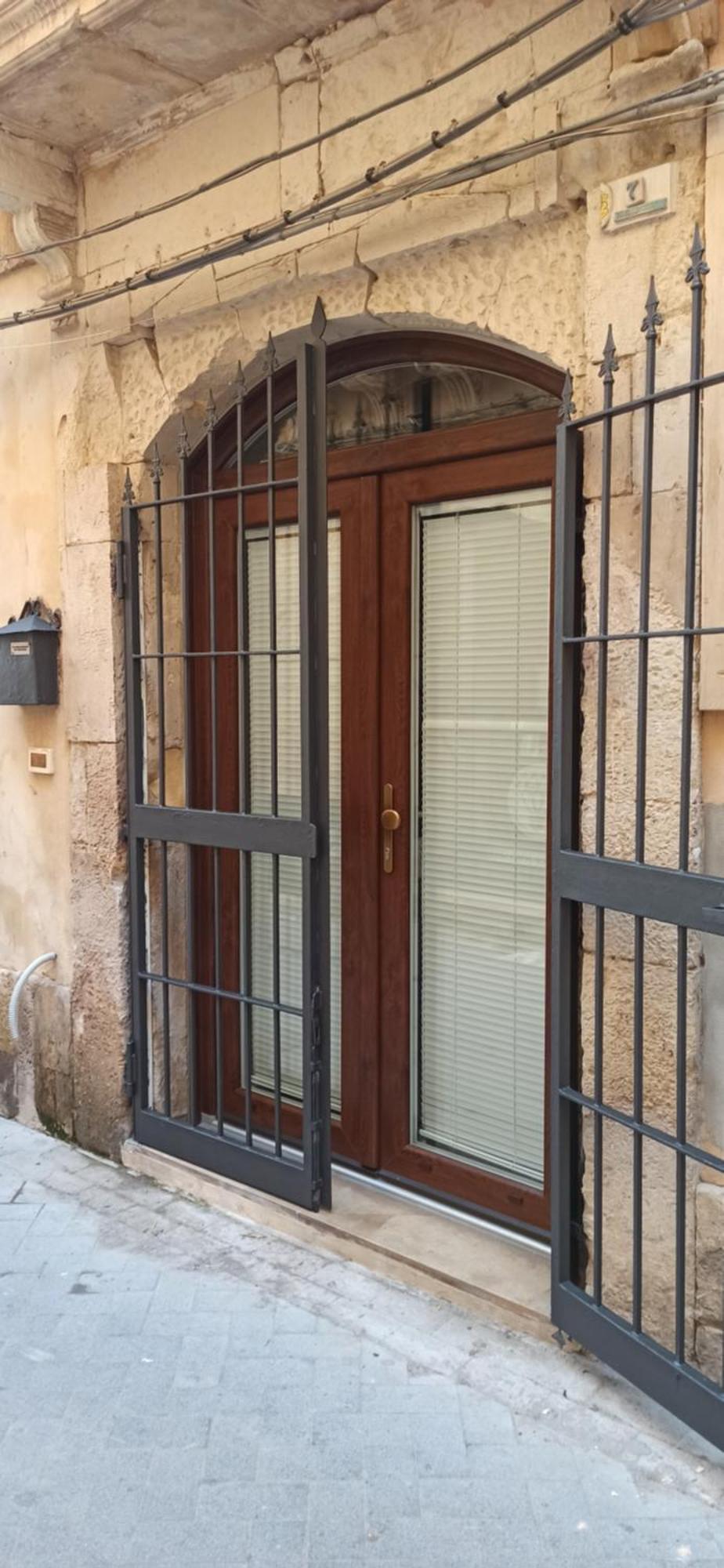 Kora Loft A Siracusa/Ortigia シラクーサ エクステリア 写真
